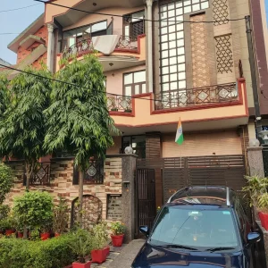 Images of luxurious kothis showcasing modern architecture, spacious interiors, and premium living.